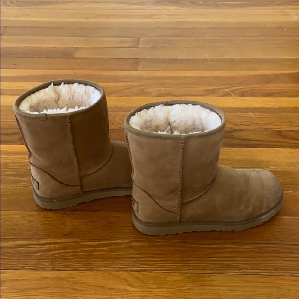 Ugg's